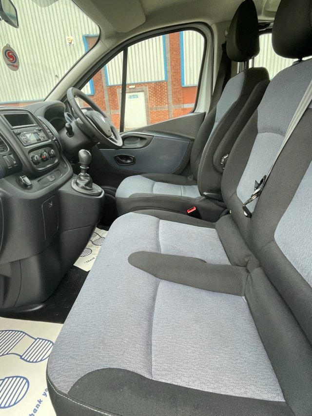 2018 VAUXHALL VIVARO 1.6 CDTi 2900 MINIBUS Double Cab 5dr Diesel Manual L2 H1 Euro 6 (s/s) (9 Seat) (120 ps) - Photo 11