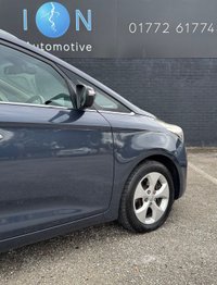 USED 2014 14 KIA CARENS 1.7 CRDi EcoDynamics 2 *7x Seats, Low Mileage, Great Condition* 