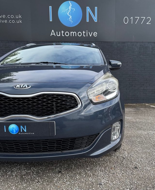 2014 KIA CARENS 1.7 CRDi EcoDynamics 2 *7x Seats* - Photo 4