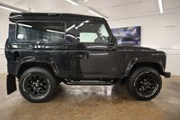 USED 2015 15 LAND ROVER DEFENDER 2.2 TDCi XS SUV Double Cab 3dr Diesel Manual 4WD SWB Euro 5 (122 ps) 