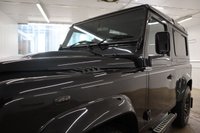 USED 2015 15 LAND ROVER DEFENDER 2.2 TDCi XS SUV Double Cab 3dr Diesel Manual 4WD SWB Euro 5 (122 ps) 