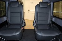 USED 2015 15 LAND ROVER DEFENDER 2.2 TDCi XS SUV Double Cab 3dr Diesel Manual 4WD SWB Euro 5 (122 ps) 