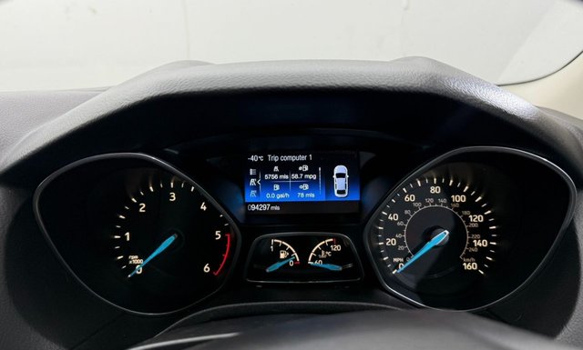 2016 FORD FOCUS - Photo 11