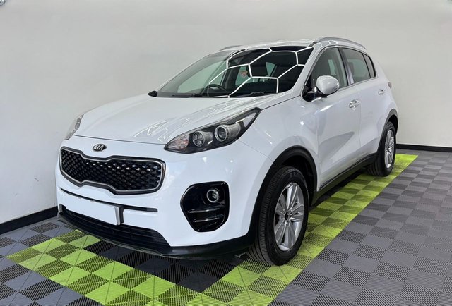 2018 KIA SPORTAGE - Photo 2