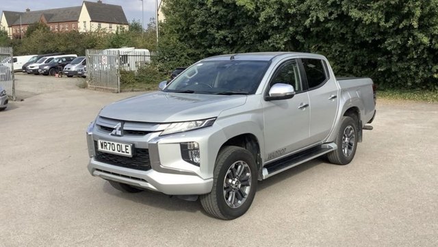 View our MITSUBISHI L200