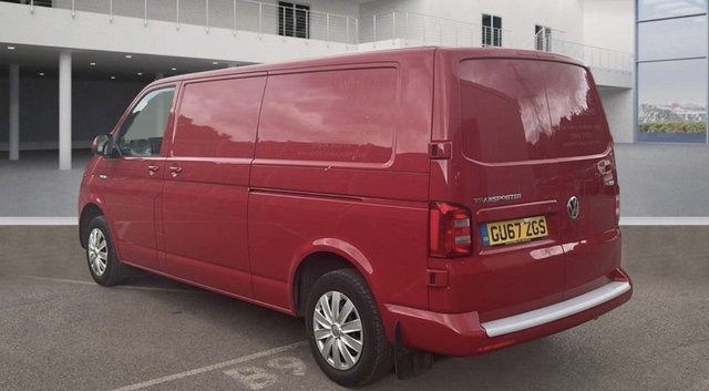 2017 VOLKSWAGEN TRANSPORTER - Photo 2