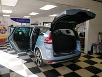 USED 2017 67 RENAULT GRAND SCENIC 1.6 dCi Signature Nav MPV 5dr Diesel EDC Euro 6 (s/s) (160 ps) NAV! REVERSE CAM! PAN ROOF!