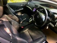 USED 2017 17 HONDA CIVIC 1.8 i-VTEC SE Plus Tourer 5dr Petrol Auto Euro 6 (142 ps)ONLY 15,500 MILES-YES 15,500 MILES WITH FULL HONDA MAIN DEALER SERVICING X7 SERVICE STAMPS//RETIRED OWNER SINCE 2020///REAR PARK CAMERA//ELEC FOLD MIRRORS//BLUETOOTH//MULTI-FUNCTION STEERING WHEEL//STUNNING CONDITION--ABSOLUTELY IMMACULATE INSIDE AND OUT//FRONT AND REAR PARK SENSORS//X4 NEW TYRES DUE TO AGE//JUST MOT'D Tourer 5dr Petrol Auto Euro 6 (142 ps)ONLY 15,500 MILES-YES 15,500 MILES WITH FULL HONDA MAIN DEALER SERVICING X7 SERVICE STAMPS//RETIRED OWNER SINCE 2020///REAR PARK CAMERA//ELEC FOLD MIRRORS//BLUETOOTH//MULTI-FUNCTION STEERING WHEEL//STUNNING CONDITION--ABSOLUTELY IMMACULATE INSIDE AND OUT//FRONT AND REAR PARK SENSORS//X4 NEW TYRES DUE TO AGE+SPARE WHEEL NOT STANDARD