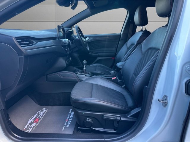 2020 FORD FOCUS 1.5 EcoBlue ST-Line X Hatchback 5dr Diesel Manual Euro 6 (s/s) (120 ps) - Photo 12