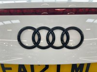 USED 2012 12 AUDI R8 4.2 FSI V8 Spyder 2dr Petrol Manual quattro Euro 5 (430 ps) 