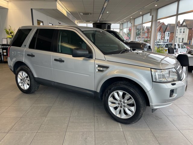 View our LAND ROVER FREELANDER 2