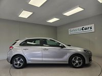 USED 2022 22 HYUNDAI I30 1.0 T-GDi MHEV SE Connect Hatchback 5dr Petrol Hybrid Manual Euro 6 (s/s) (120 ps) 