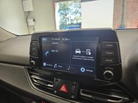 USED 2022 22 HYUNDAI I30 1.0 T-GDi MHEV SE Connect Hatchback 5dr Petrol Hybrid Manual Euro 6 (s/s) (120 ps) 
