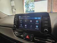 USED 2022 22 HYUNDAI I30 1.0 T-GDi MHEV SE Connect Hatchback 5dr Petrol Hybrid Manual Euro 6 (s/s) (120 ps) 
