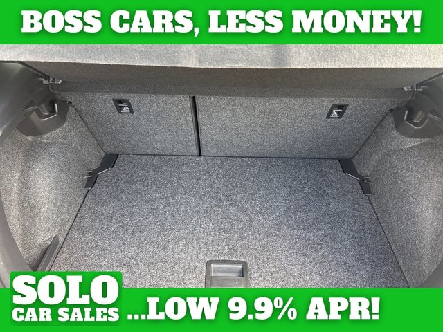 2021 VOLKSWAGEN POLO 1.0 TSI R-Line Hatchback 5dr Petrol Manual Euro 6 (s/s) (110 ps) - Photo 5