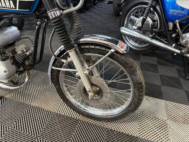 View our YAMAHA FS1
