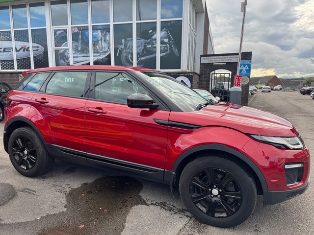 View our Land Rover Range Rover Evoque 2.0 TD4 SE Tech SUV 5dr Diesel Auto 4WD Euro 6 (s/s) (180 ps)