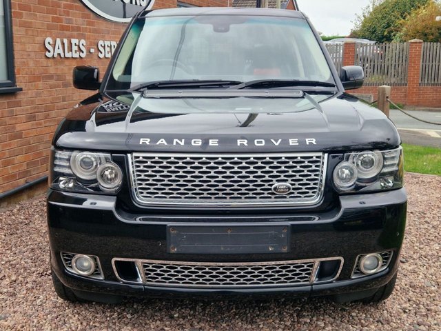 View our LAND ROVER RANGE ROVER