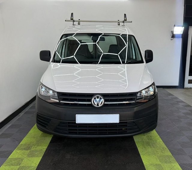 2018 VOLKSWAGEN CADDY - Photo 4