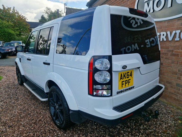 View our LAND ROVER DISCOVERY 4
