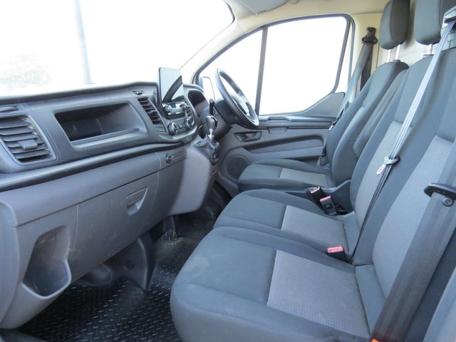 2019 Ford Transit Custom 2L null 5dr - Photo 9
