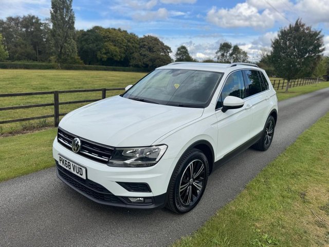 2018 Volkswagen Tiguan 2L SE Navigation 5dr - Photo 12