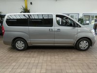 USED 2019 69 HYUNDAI i800 2.5 CRDi SE Nav MPV 5dr Diesel Manual Euro 6 (136 ps) 8 SEATS SAT NAV REAR VIEW CAMERA HEATED SEATS PARKING SENSORS 1 OWNER SERVICE HISTORY WARRANTY GENUINE LOW MILEAGE