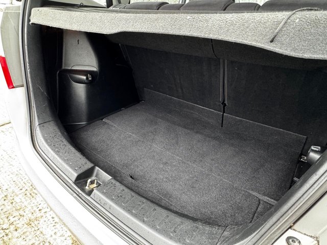 2009 Honda Jazz 1.4L Es 5dr - Photo 6
