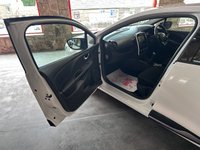 USED 2016 16 RENAULT CLIO 1.2 16V Dynamique Nav Hatchback 5dr Petrol Manual Euro 6 (75 ps) 