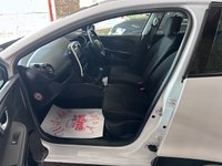 USED 2016 16 RENAULT CLIO 1.2 16V Dynamique Nav Hatchback 5dr Petrol Manual Euro 6 (75 ps) 