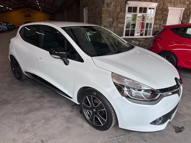 View our Renault Clio 1.2 16V Dynamique Nav Hatchback 5dr Petrol Manual Euro 6 (75 ps)