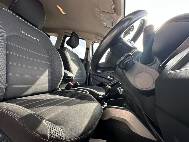 2022 Dacia Duster 1L Prestige 5dr - Photo 12