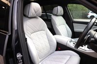 USED 2024 24 BMW X5 50E 3.0 25.7kWh M SPORT XDRIVE  1 OWNER SKYLOUNGE TECHPLUS COMFORT