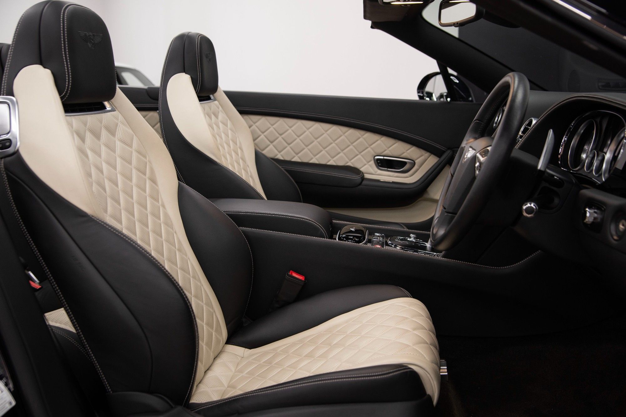 USED 2018 18 BENTLEY CONTINENTAL 4.0 V8 GTC S Convertible  