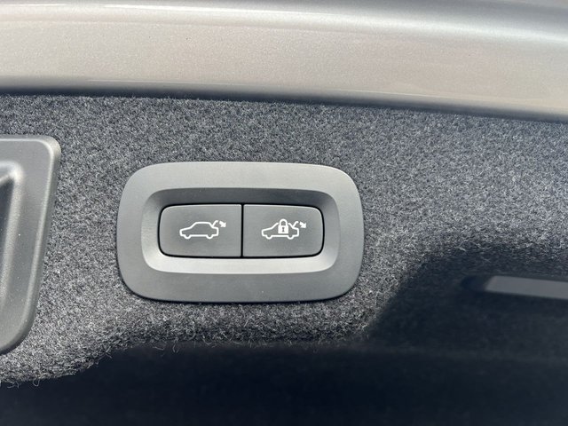 2017 VOLVO S90 2.0 D5 PowerPulse Inscription Saloon 4dr Diesel Auto AWD Euro 6 (s/s) (235 ps) - Photo 10