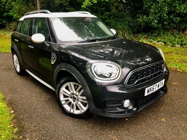 2017 67 MINI Countryman 2.0 Cooper S SUV 5dr Petrol Auto Euro 6 (s/s) (192 ps)2 OWNERS WITH EXCELLENT SERVICE HISTORY//AIRCON //HEATED SEATS//ALLOYS//REAR PARKING SENSORS//SPORTS SEATS//NEW TYRES ALL-ROUND//ULEZ COMPLIANT//NEW STOP-START BATTERY JUST REPLACED