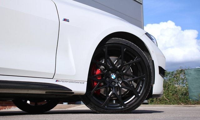 View our BMW 4 SERIES