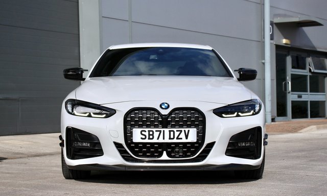 View our BMW 4 SERIES