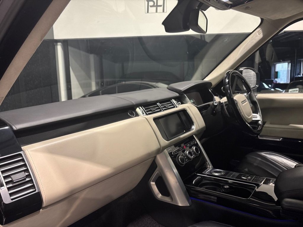 USED 2016 66 LAND ROVER RANGE ROVER 4.4 SD V8 Autobiography SUV 5dr Diesel Auto 4WD Euro 6 (s/s) (339 ps) DEPLOYABLE STEPS|BLACK PACK