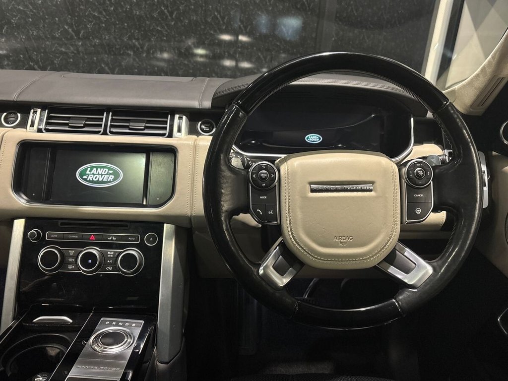 USED 2016 66 LAND ROVER RANGE ROVER 4.4 SD V8 Autobiography SUV 5dr Diesel Auto 4WD Euro 6 (s/s) (339 ps) DEPLOYABLE STEPS|BLACK PACK