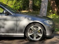 USED 2011 61 BMW 3 SERIES 3.0 325d SE Touring 5dr Diesel Steptronic Euro 5 (204 ps) 