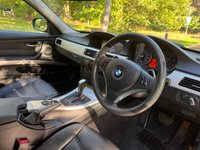 USED 2011 61 BMW 3 SERIES 3.0 325d SE Touring 5dr Diesel Steptronic Euro 5 (204 ps) 