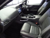 USED 2020 20 JAGUAR F-PACE 2.0 D180 Chequered Flag SUV 5dr Diesel Auto AWD Euro 6 (s/s) (180 ps) SAT NAV LEATHER CRUISE PAN ROOF CAMERA MASSIVE SPEC ONLY 14000 MILES