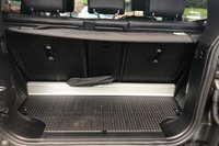 USED 2023 23 LAND ROVER DEFENDER 3.0 D250 MHEV X-Dynamic SE SUV 3dr Diesel Auto 4WD Euro 6 (s/s) (250 ps) TOWBAR-BLACK PACK-SIDE STEPS