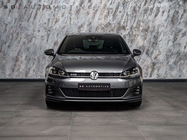 2019 Volkswagen Golf 2L Gtd 5dr - Photo 2