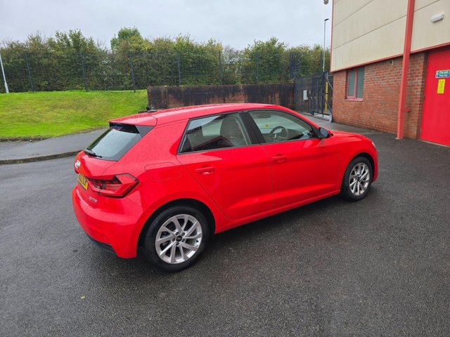 2022 AUDI A1 - Photo 11