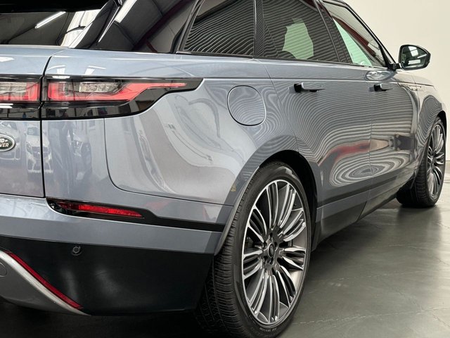 2022 Land Rover RANGE ROVER VELAR - Photo 12