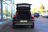 USED 2020 20 VOLVO XC40 2.0 T4 Momentum Pro SUV 5dr Petrol Auto AWD Euro 6 (s/s) (190 ps) - EURO 6 - ULEZ, SENSUS NAV, HTD/LEATHER, DIGITAL COCKPIT, LEDS, 18" ALLOYS, CRUISE/LDW, DAB & BLUETOOTH
