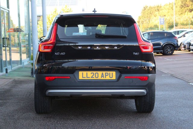 2020 VOLVO XC40 2.0 T4 Momentum Pro SUV 5dr Petrol Auto AWD Euro 6 (s/s) (190 ps) - Photo 6