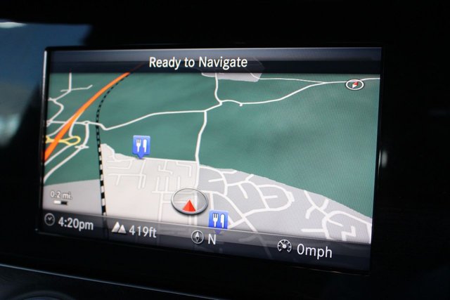 2017 MERCEDES-BENZ E-CLASS 2.0 E220d AMG Line Estate 5dr Diesel G-Tronic+ Euro 6 (s/s) (194 ps) - Photo 12